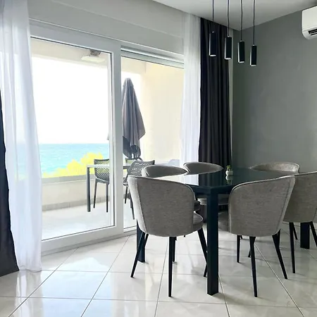 Romanca 1 - Diklo Apartment Zadar
